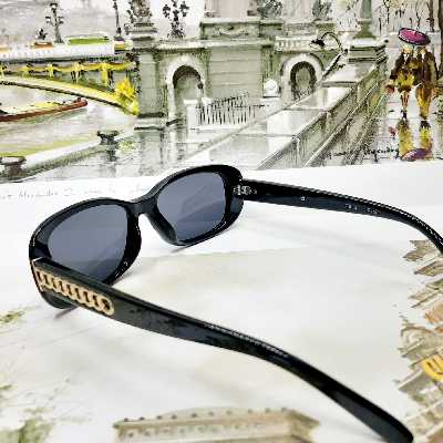 عینک آفتابی مدل NO326525c3