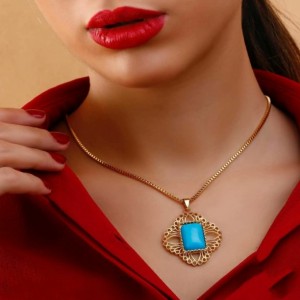 آویز طرح فیروزه