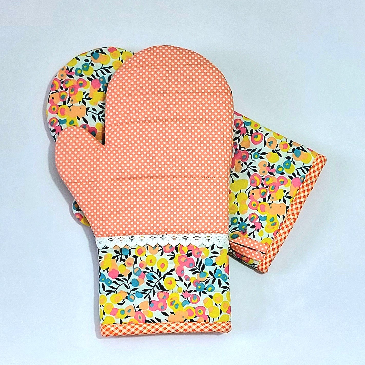 دستکش فر  جفتی با پارچه کتن نخ ترک