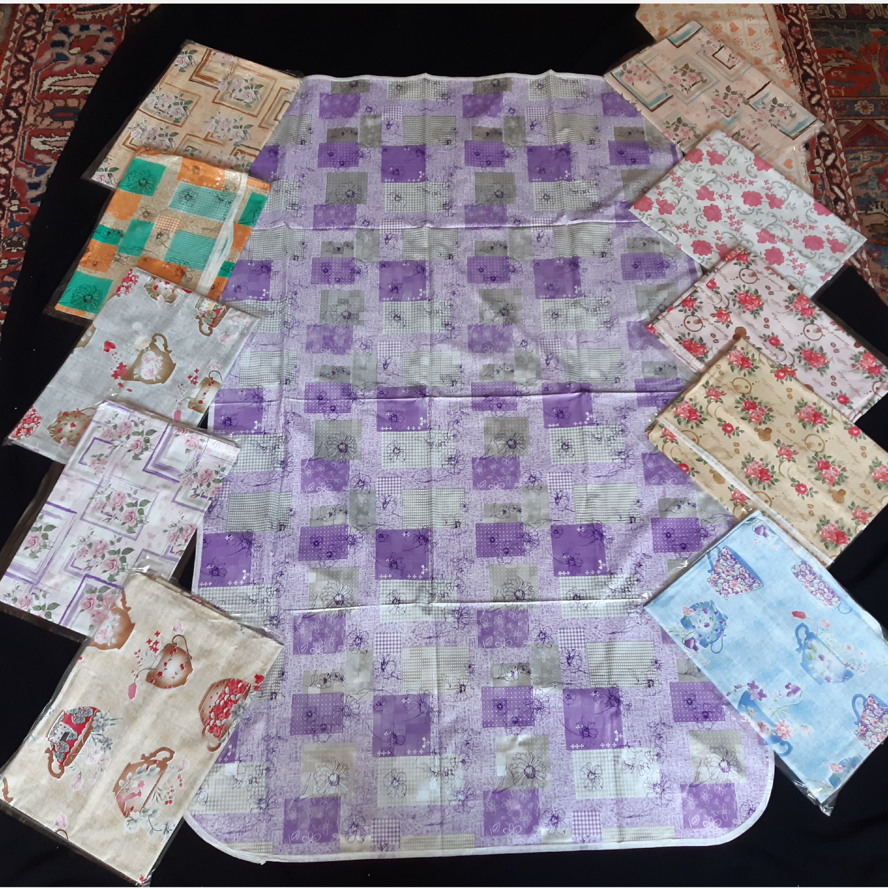 سفره شش نفره نواردوزی شده دورو سایز 90 در 140