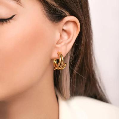 گوشواره حلقه ای طرح میخی رنگ ثابت ضد حسیاسیت