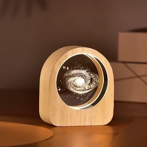 گوی کریستالی قاب چوبی طرح زیبای کهکشان راه شیری قطر 8