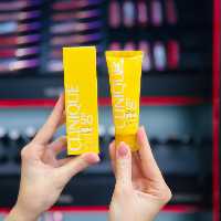 کرم ضد آفتاب سولار اسمارت کلینیک SPF50 اصل