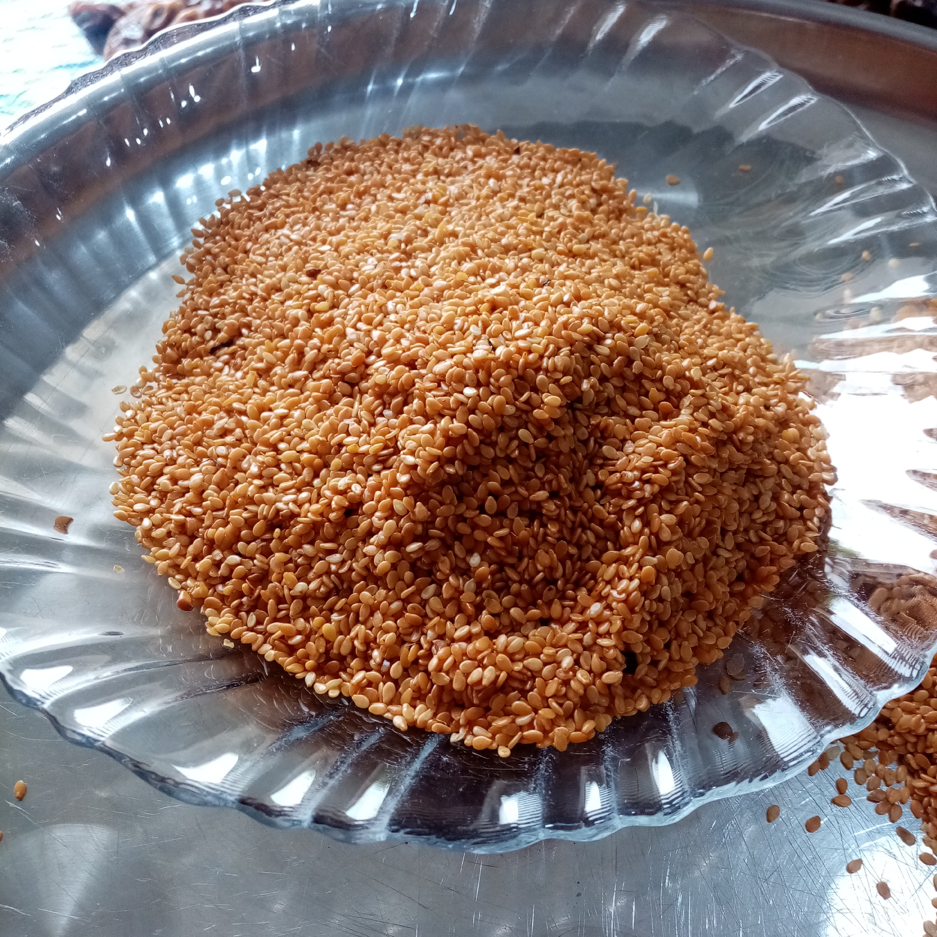 کنجد بو داده تنوری