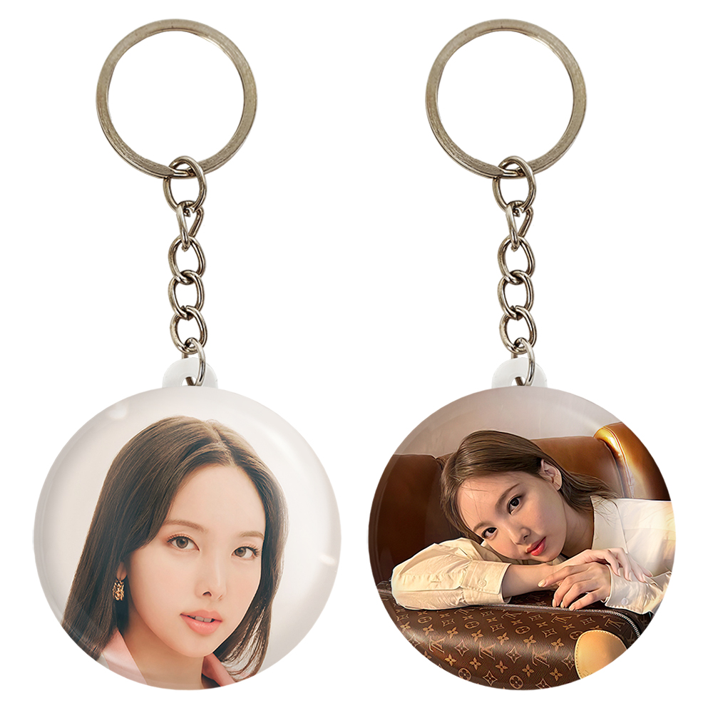 جاکلیدی خندالو مدل نایون گروه توایس TWICE کد 1995419957 مجموعه 2 عددی