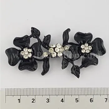 گل سینه جفتی مشکی 203