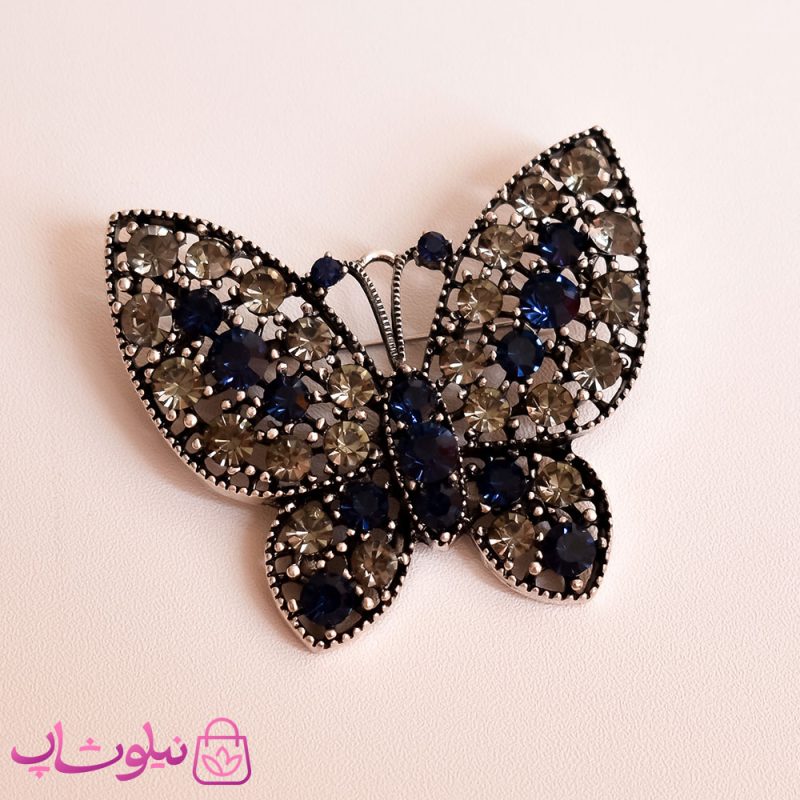 گل سینه زنانه طرح پروانه سرمه ای مشکی کد 1010-2