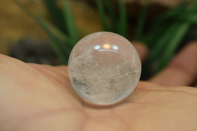 گوی کریستال کوارتز