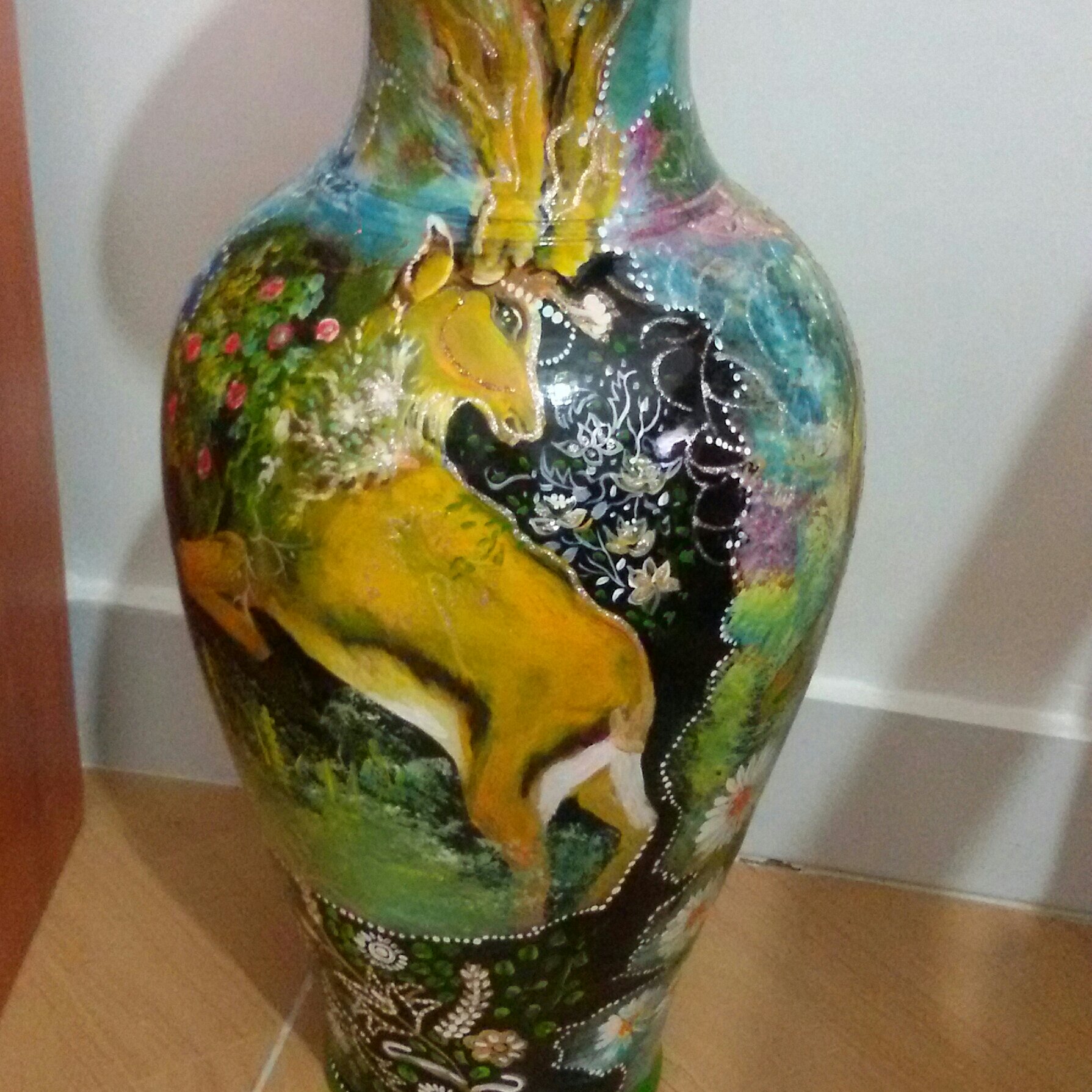 نقاشی  مینیاتور  روی سفال