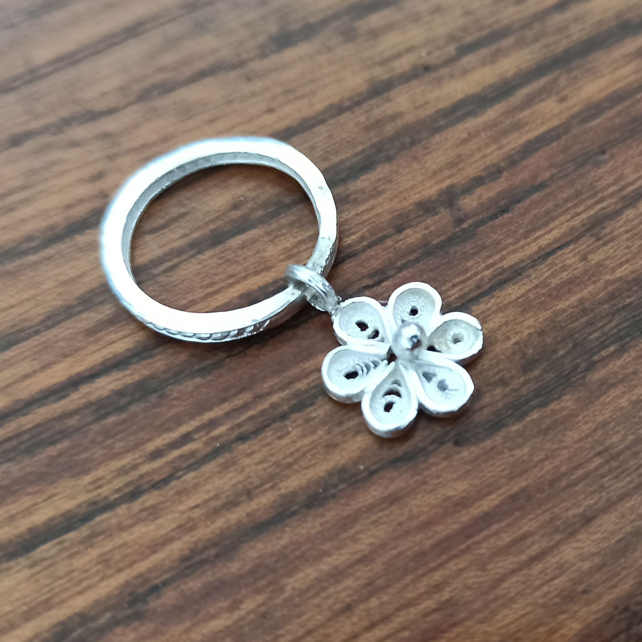 انگشترو مدال نقره ملیله طرح ماهک