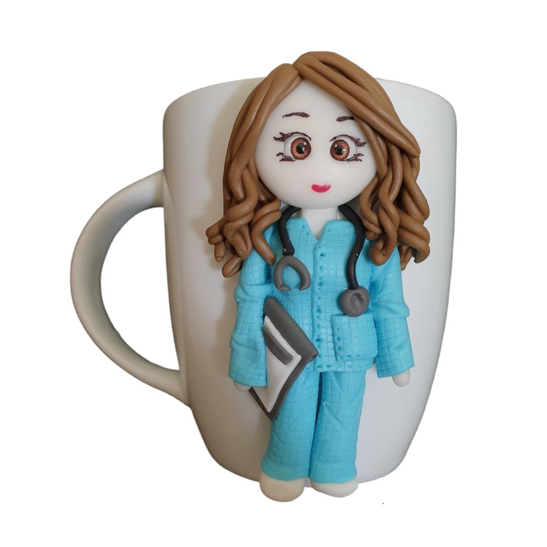 ماگ مدل عروسکی طرح پزشک و پرستار کد s00168