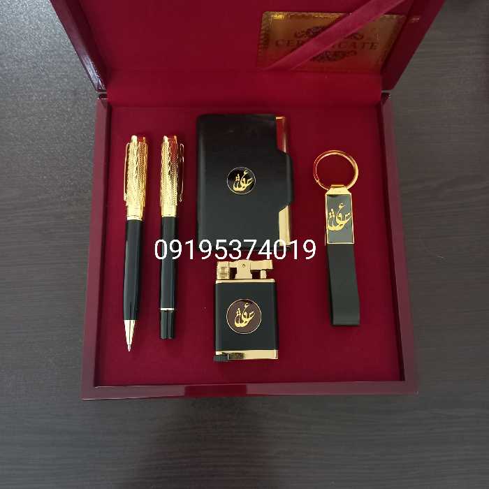 ست  روکش طلا به همراه جعبه چوبی و شناسنامه اصالت کالا با امکان حک اسم 