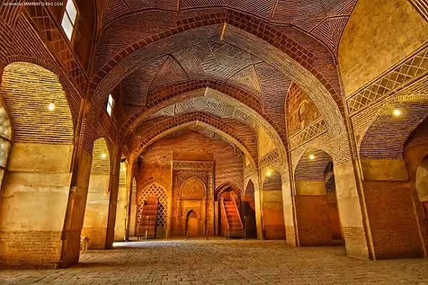 پاورپوینت سبک خراساني از نگاه معماری