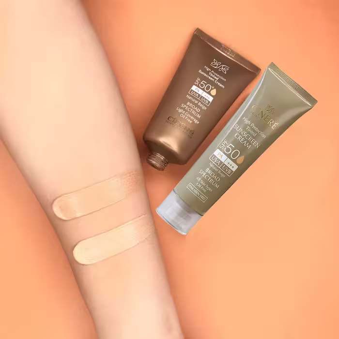 کرم ضد آفتاب رنگی سینره SPF50 مدل Broad Spectrum مناسب انواع پوست حجم 50 میلی لیتر