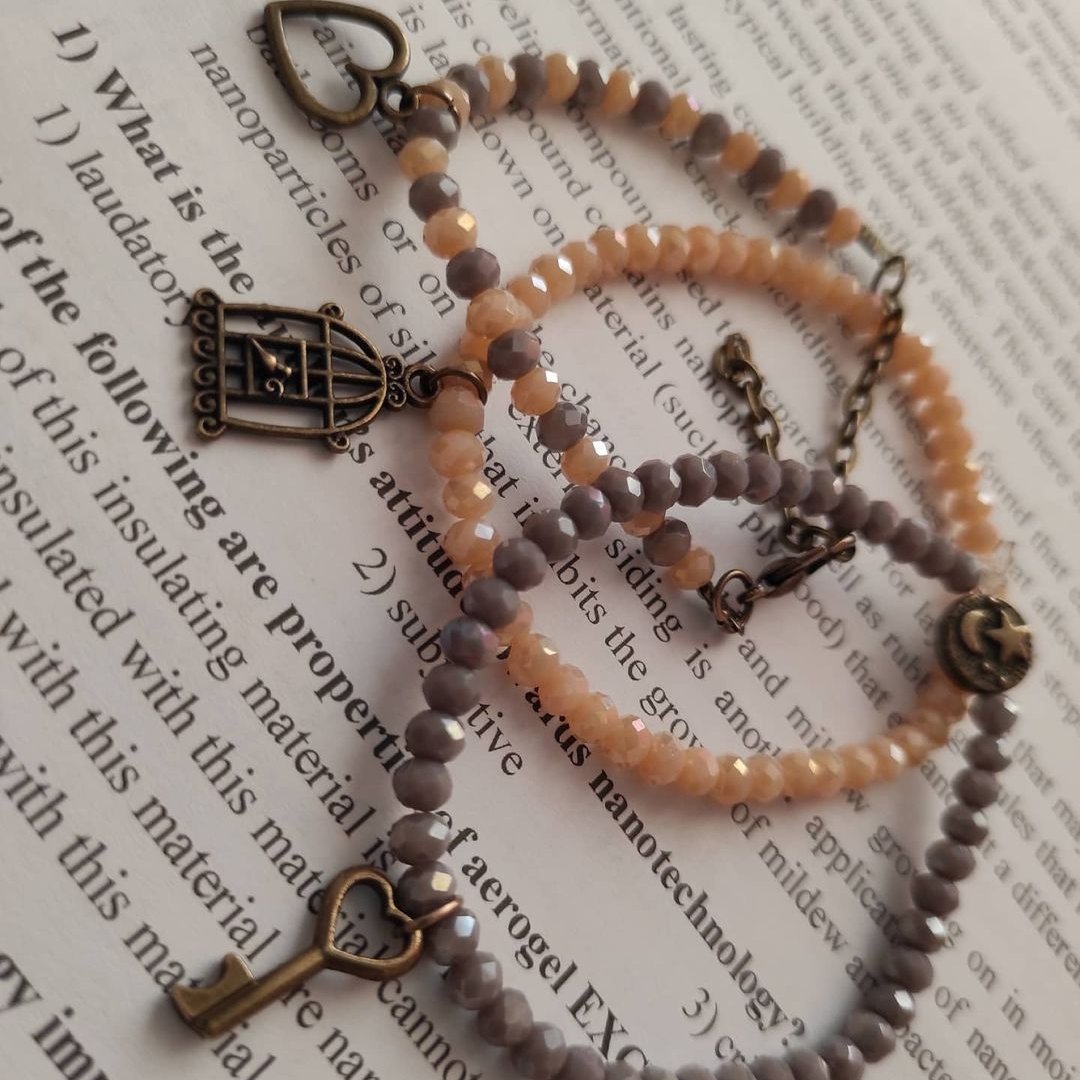  ارسال رایگان  ست دستبند مهره ای