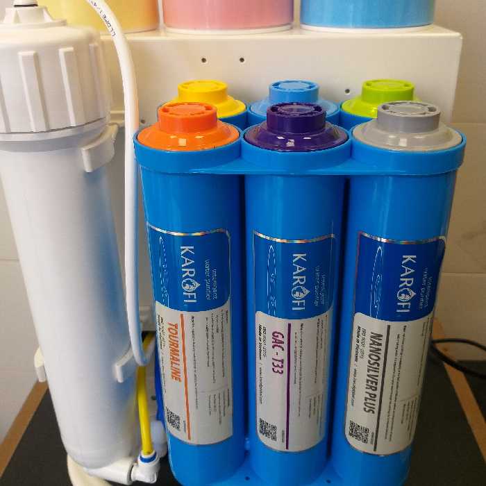 دستگاه تصفیه آب کاروفی(karofi)10 مرحله ای فول پک(کاملا وارداتی ساخت ویتنام)با طراحی جذاب و متفاوت