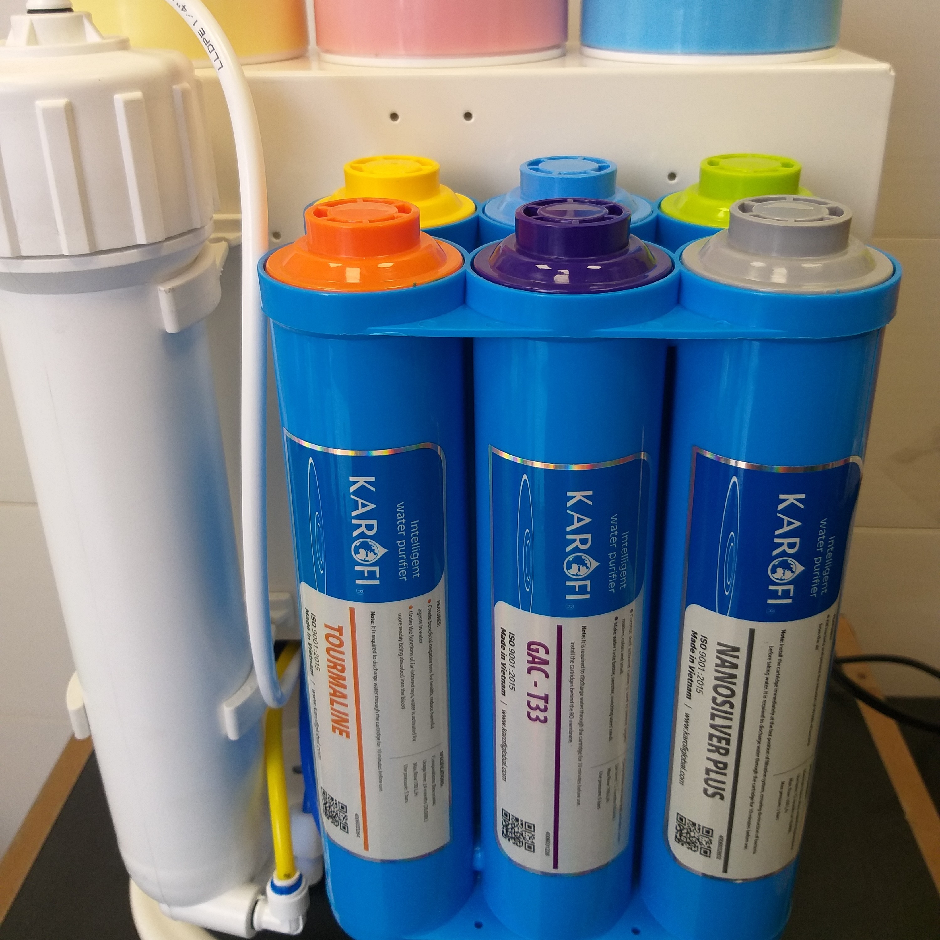 دستگاه تصفیه آب کاروفی(karofi)10 مرحله ای فول پک(کاملا وارداتی ساخت ویتنام)با طراحی جذاب و متفاوت