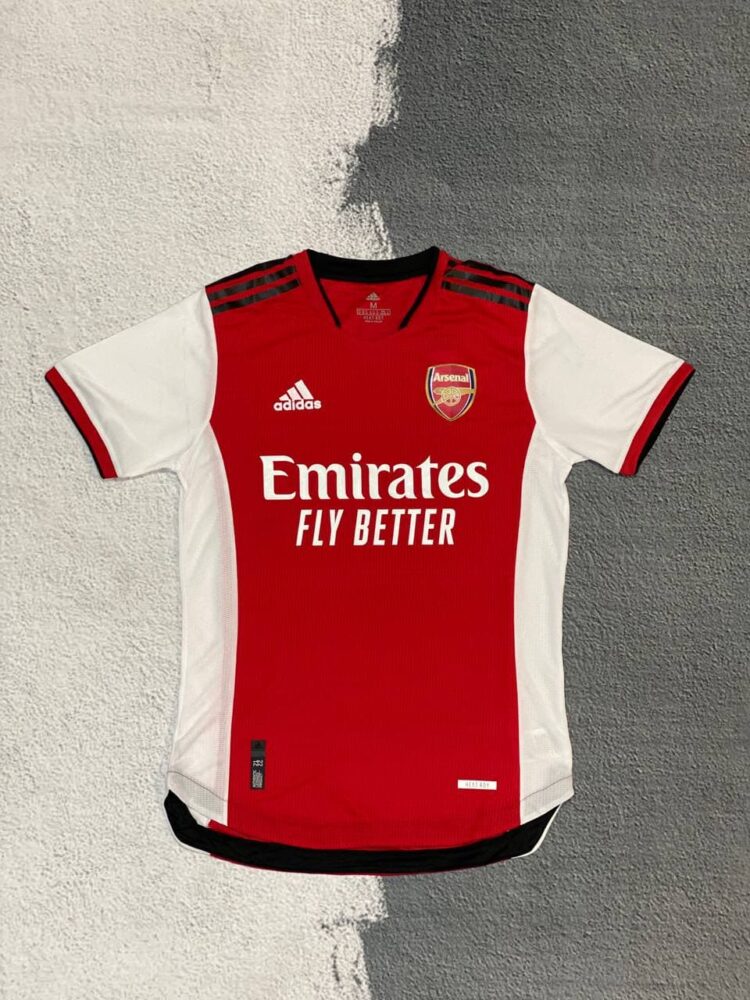 کیت اول پلیری آرسنال 2022