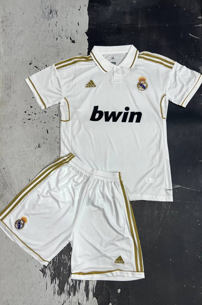 کیت اول رئال مادرید 2011-2012 (هواداری)