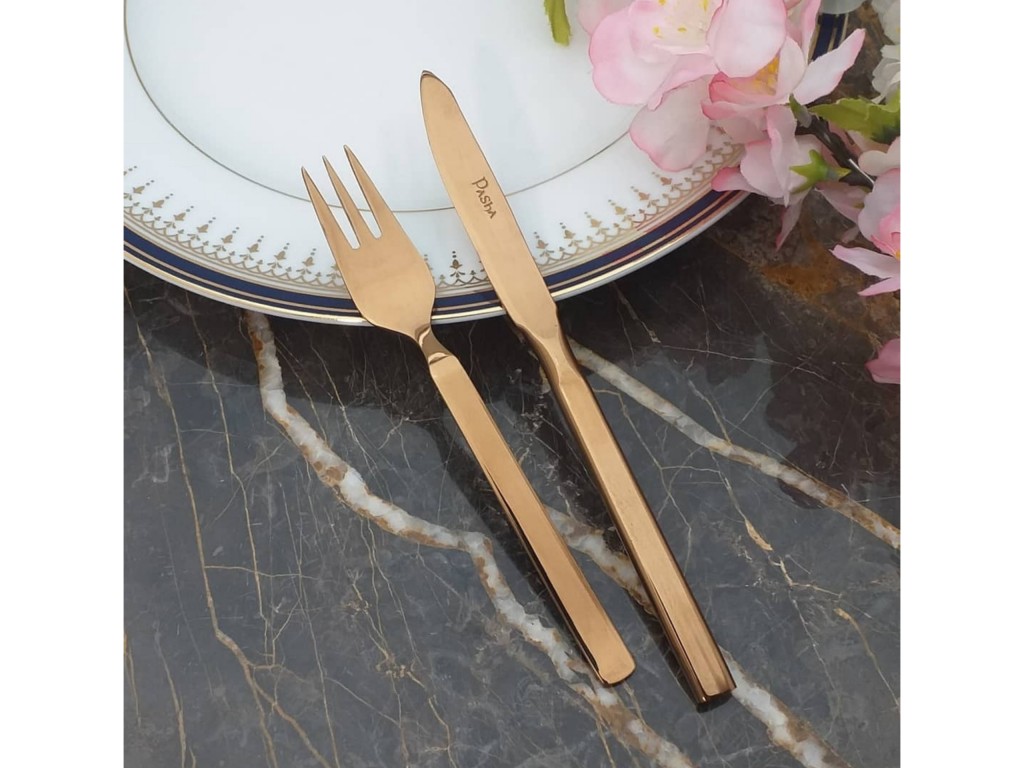 کارد و چنگال