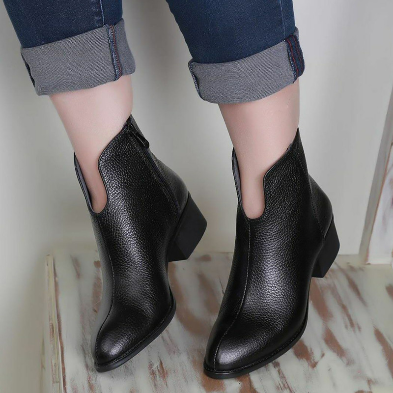 نیم بوت زنانه مدل چرم طبیعی کد 0058 رنگ مشکی