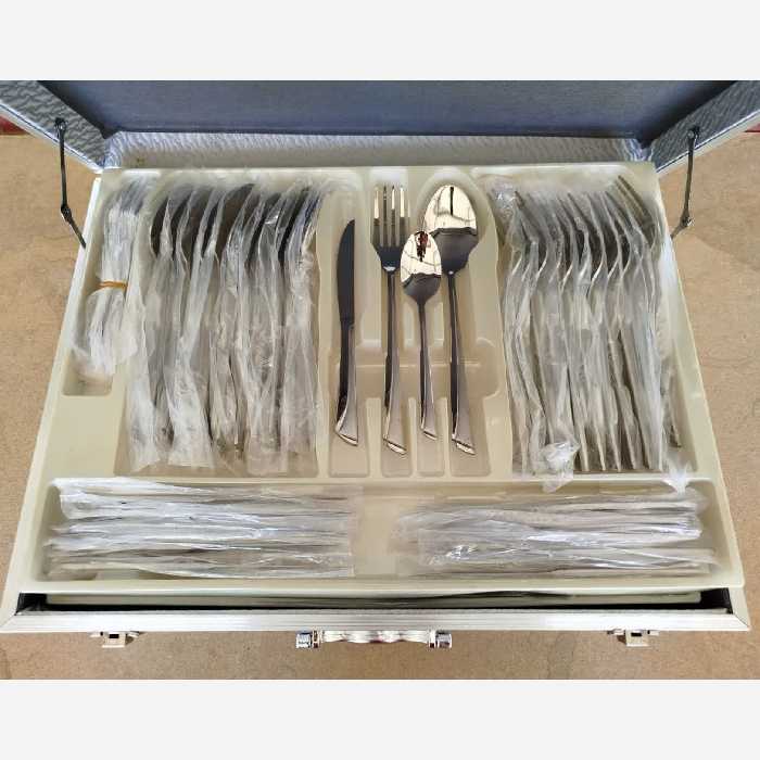 سرویس قاشق چنگال 24نفره یونیک