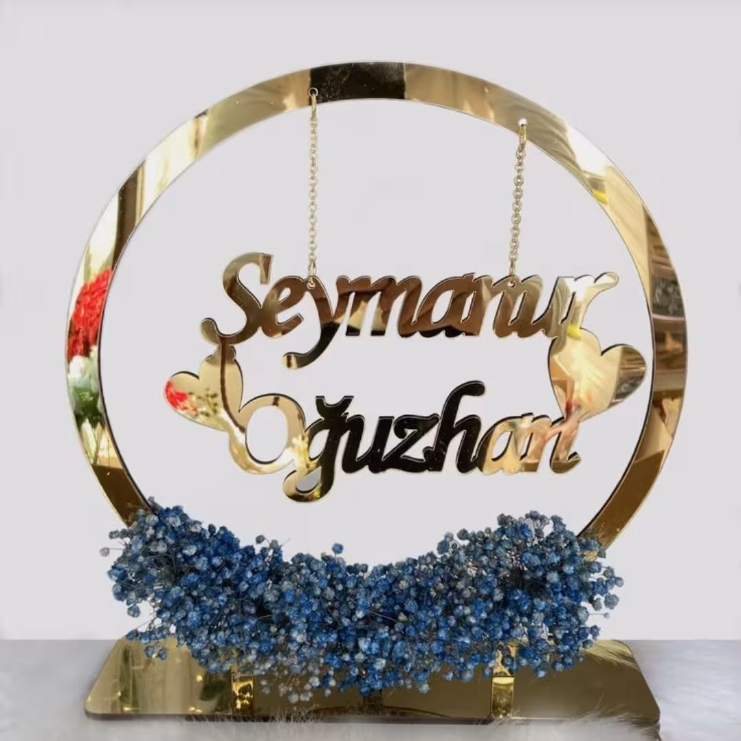گیفت عقد و عروسی ،یادبود سالگرد عروسی  و هدیه سالگرد عقد و عروسی و استند خاطره