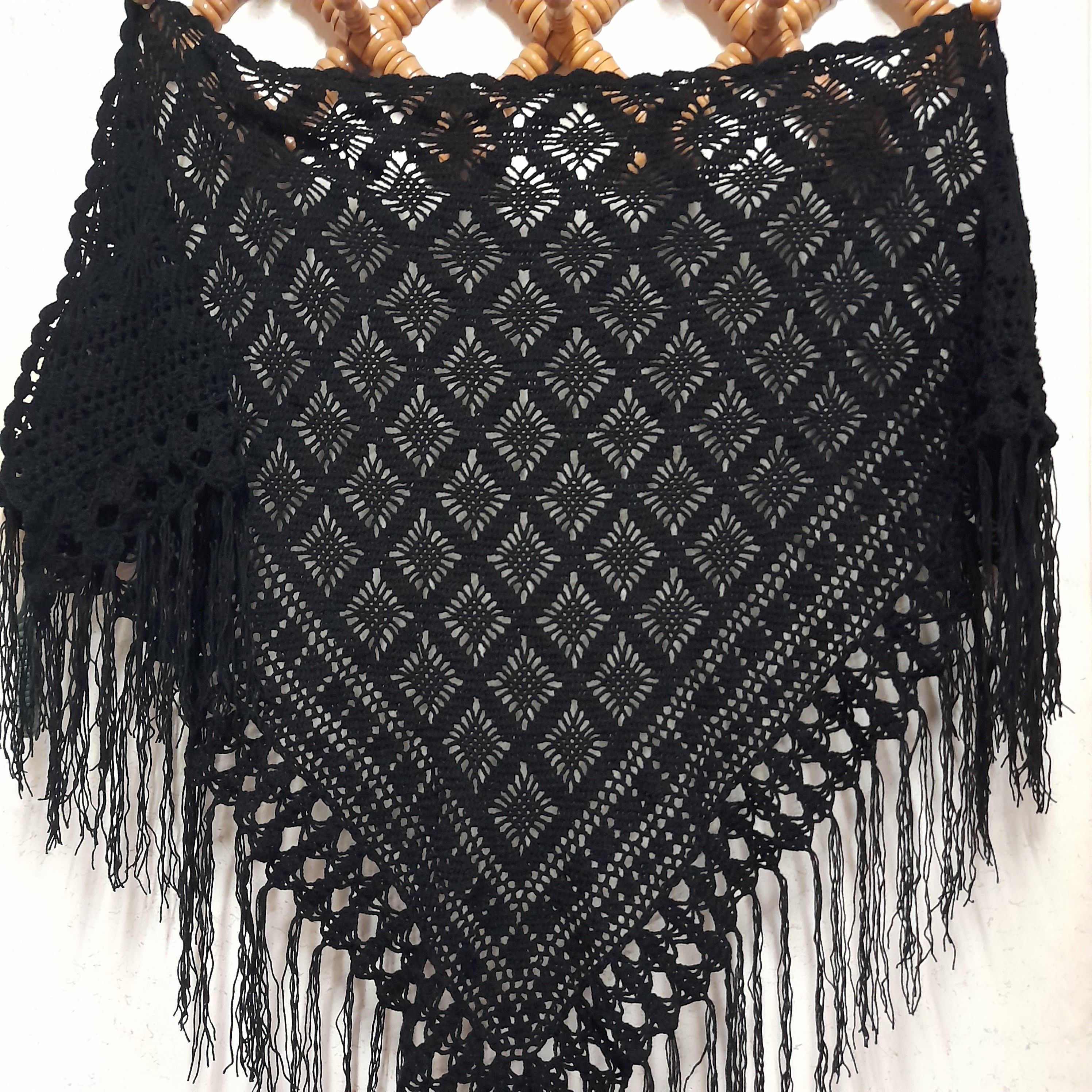 اشارپ ( رودوشی ) بافتنی عنکبوتی مشکی