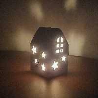 کلبه سرامیکی وارمر خور جا شمعی سرامیکی جاشمعی سرامیکی کلبه سفید رنگ