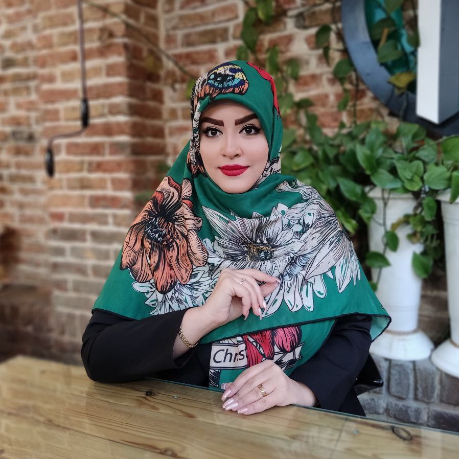 روسری عیدانه سوپرنخ گارزا قواره 135 مدل گلدار رنگ سبز ارسال رایگان