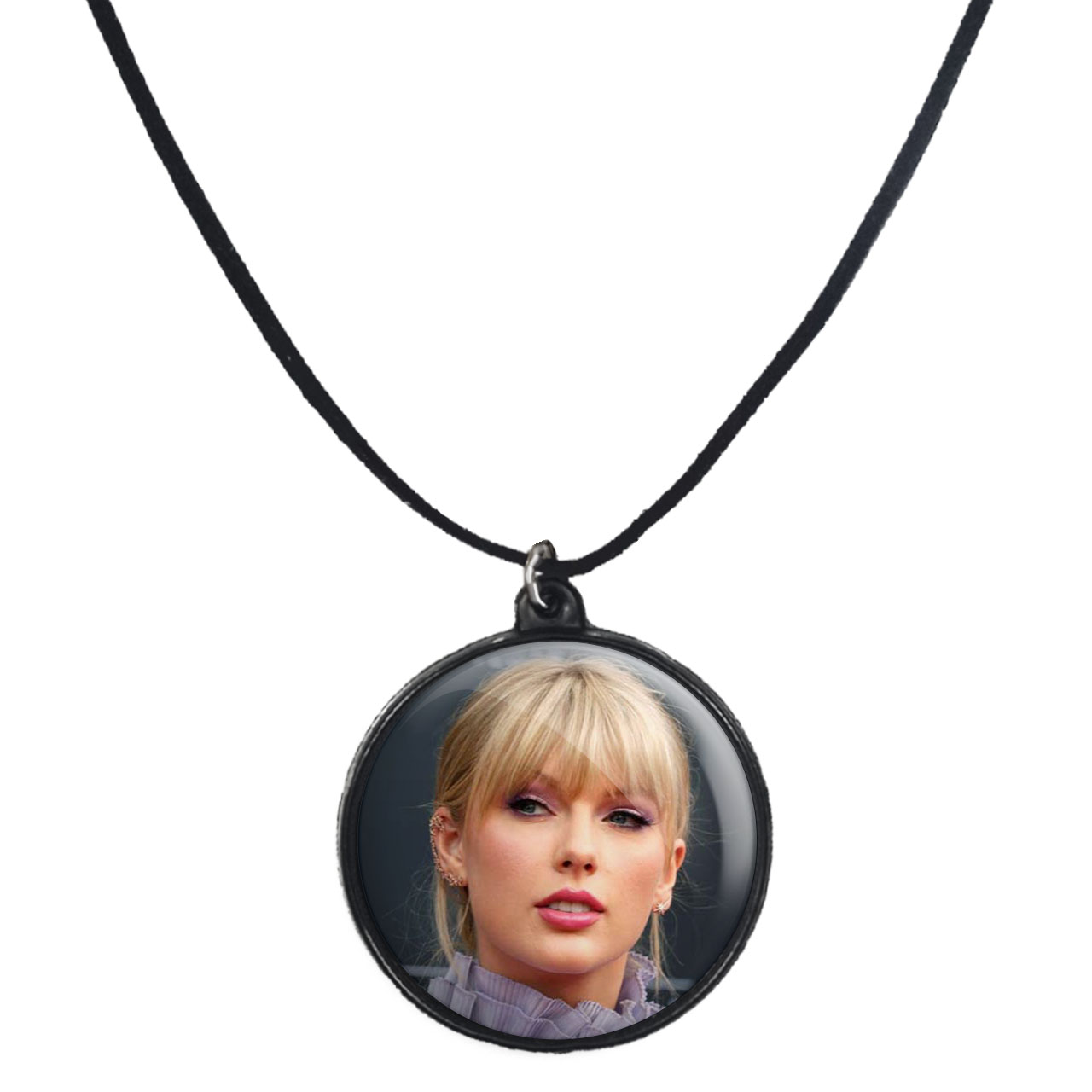 گردنبند پرمانه طرح تیلور سویفت کد pmb.2232 مدل دو طرفه