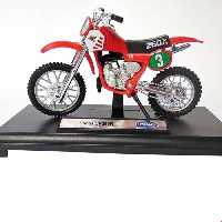ماکت موتور فلزی هندا Honda CR250R مقیاس 1-18 برند ویلی