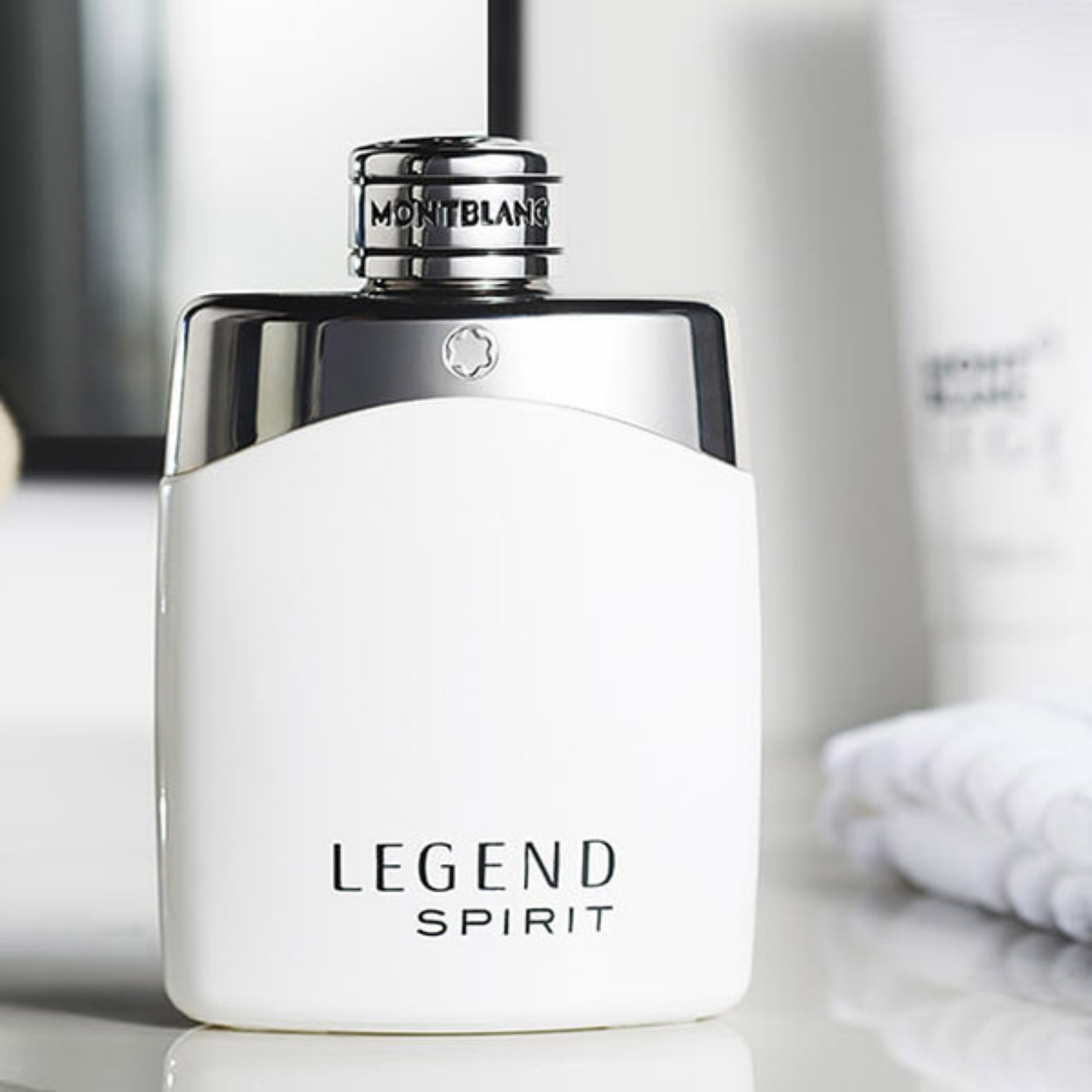 عطر اورجینال خالص مونت بلنک لجند اسپرایت(1میل)ماندگاری و پخش بو بسیار عالی برند لوزی گرید تاپ 