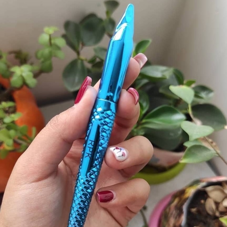 خط چشم ماژیکی پری دریایی miss