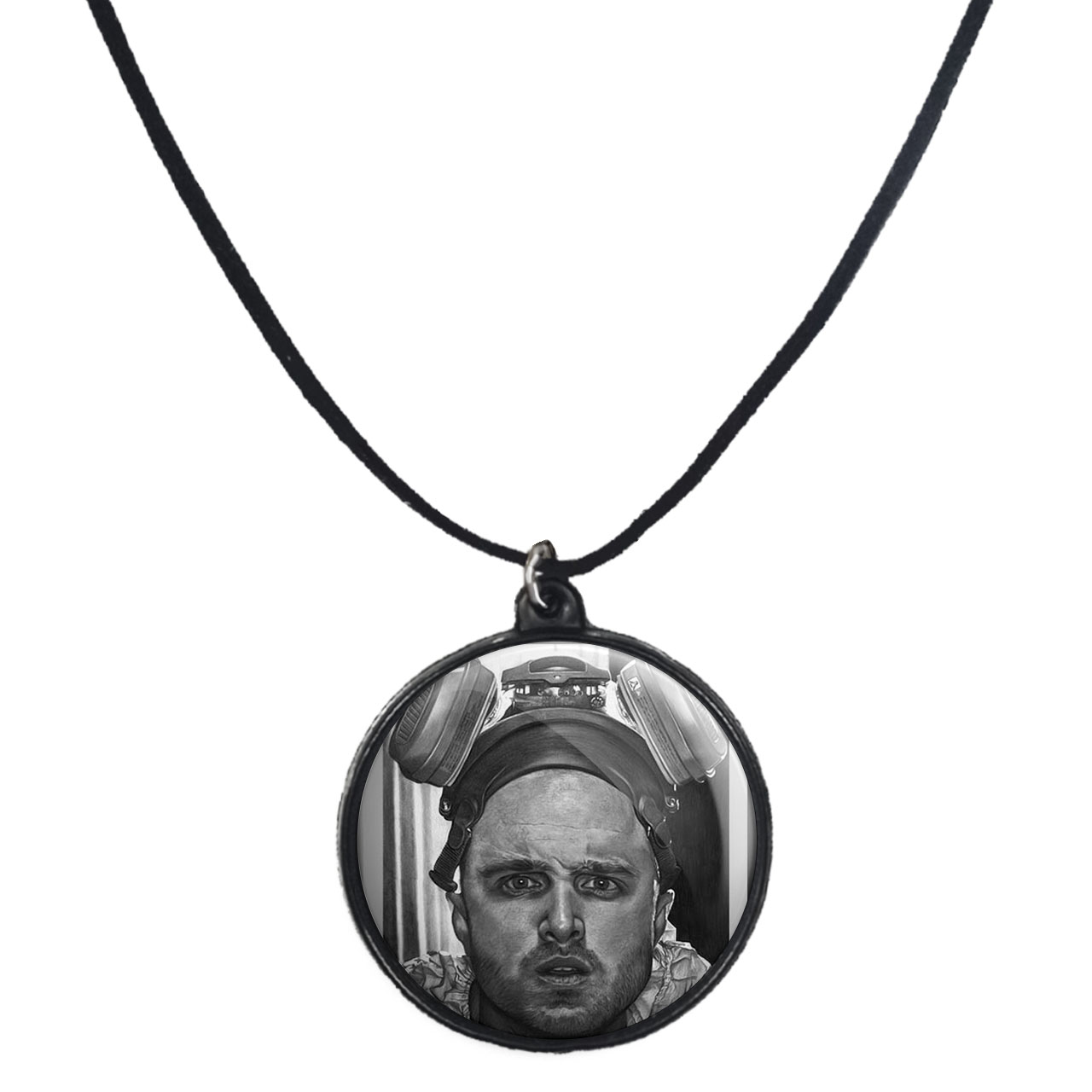 گردنبند پرمانه طرح بریکینگ بد کد pmb.7563 مدل دو طرفه