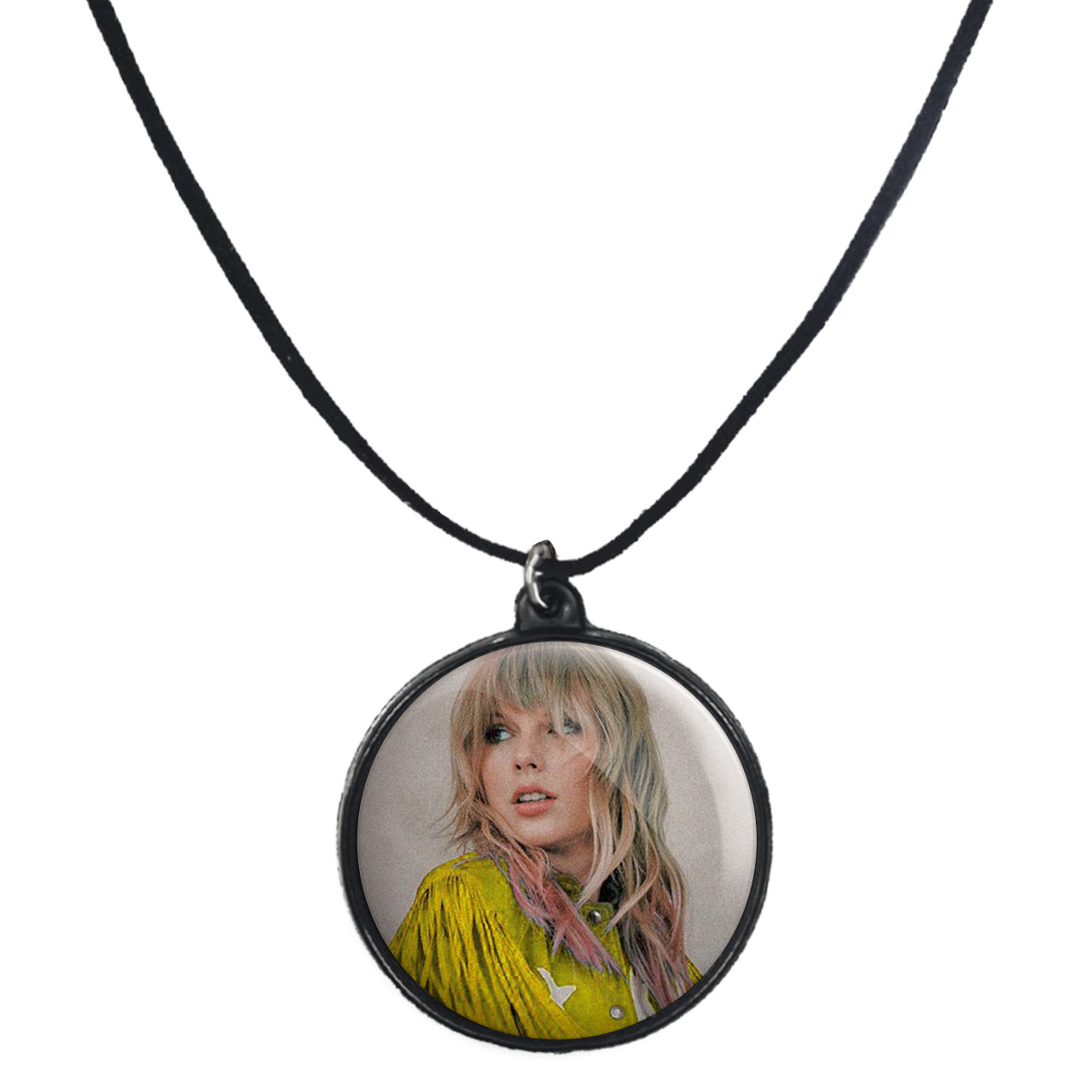 گردنبند پرمانه طرح تیلور سویفت کد pmb.2872 مدل دو طرفه