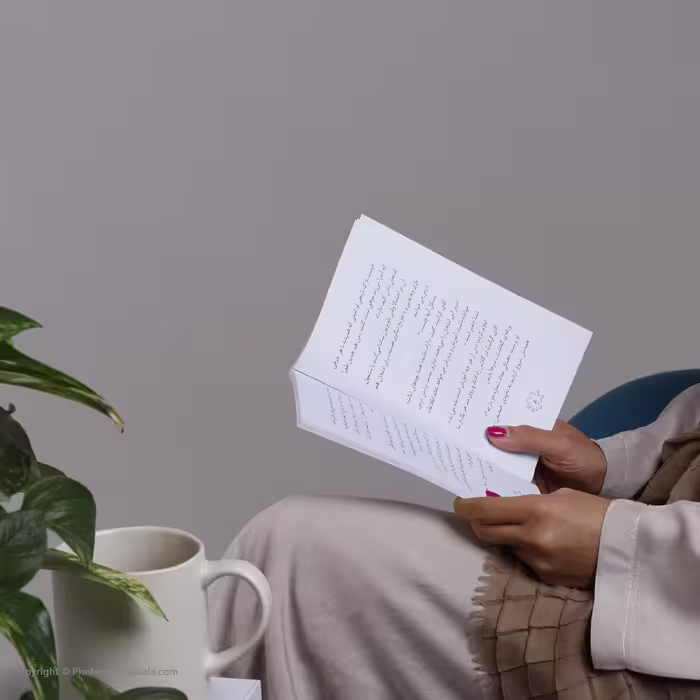 کتاب مدرسه پر ماجرا 32 اولین درس تاریخ اثر دن گاتمن نشر گام