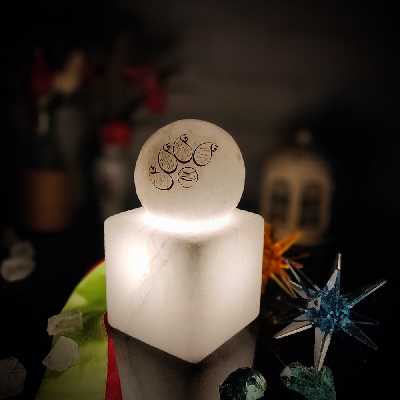 آباژور سنگ نمک مدل گـوی و مــکعب طرح آیـه دار کد 418