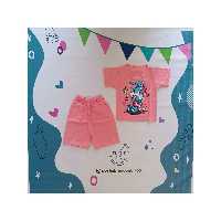 تیشرت وشلوارک 