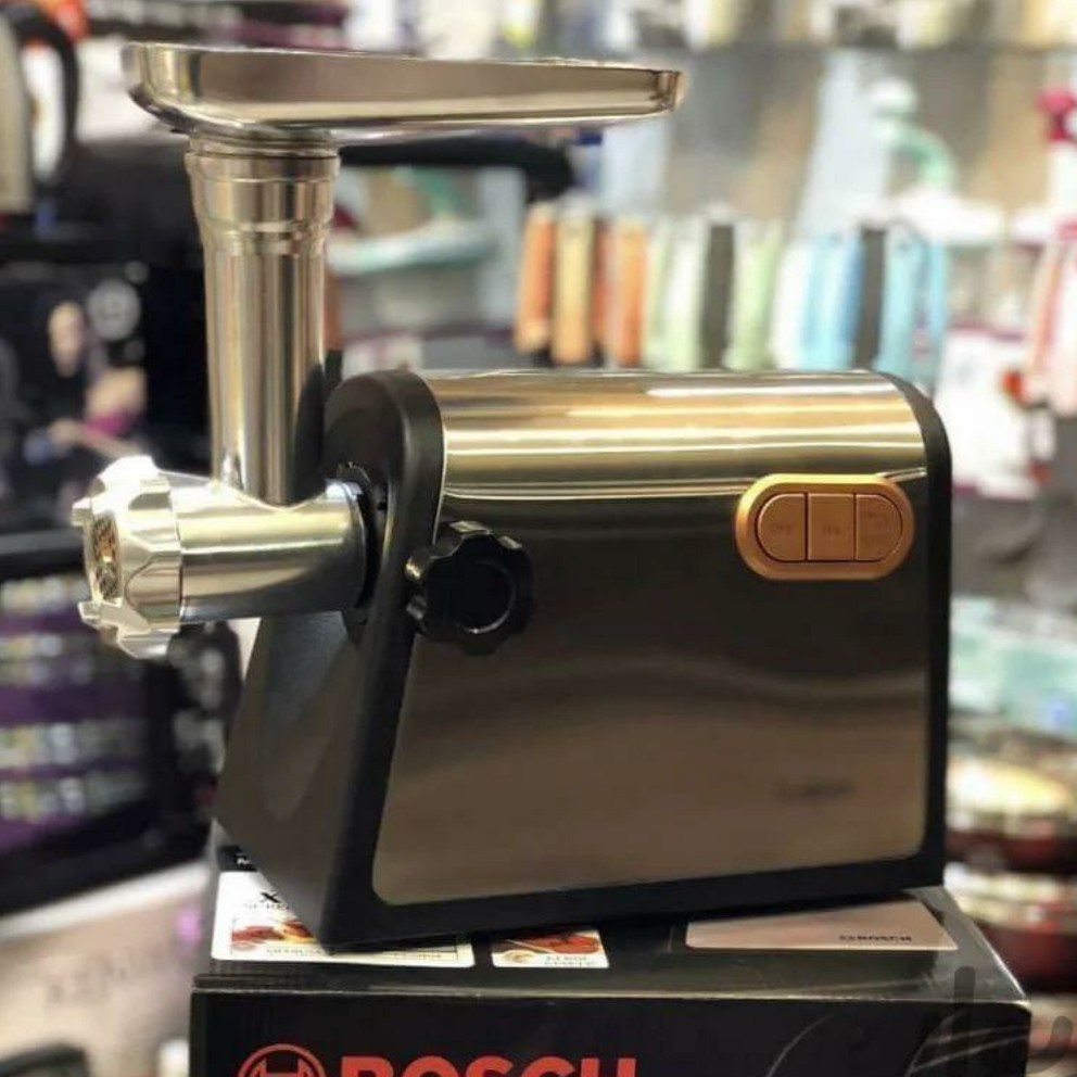 
چرخ گوشت بوش 
بدنه استیل ضد زنگ
توان مصرفی 3500وات
دارای دکمه دور معکوس 
سوسیس ساز
چرخ 2000گرم گوشت در دقیقه
دار