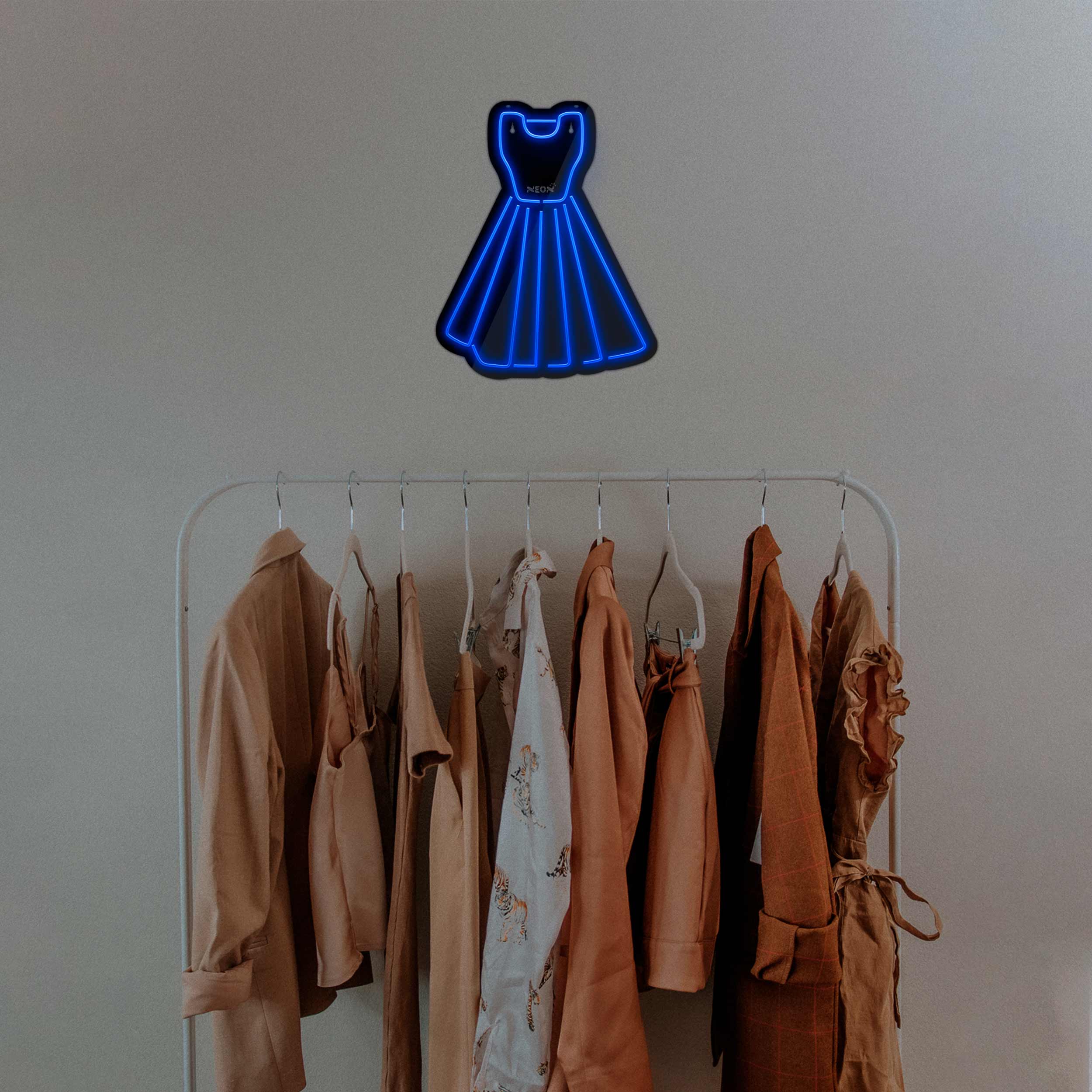 چراغ دیواری نئون دیزاین طرح Women-Clothes-BL_BL