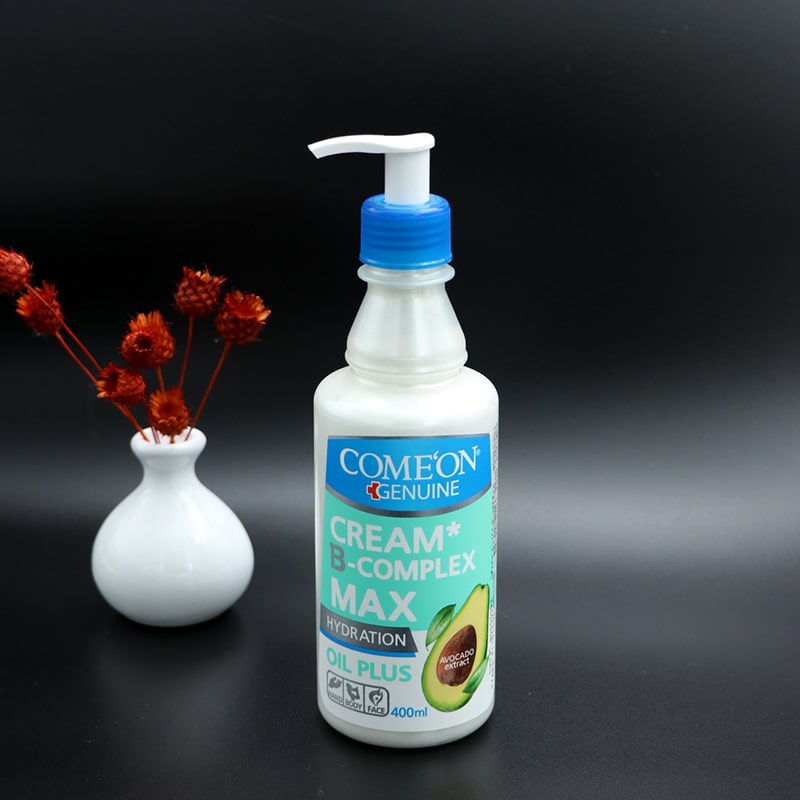 کرم مرطوب کننده پمپی پوست خشک کامان 90367 حجم 400میل