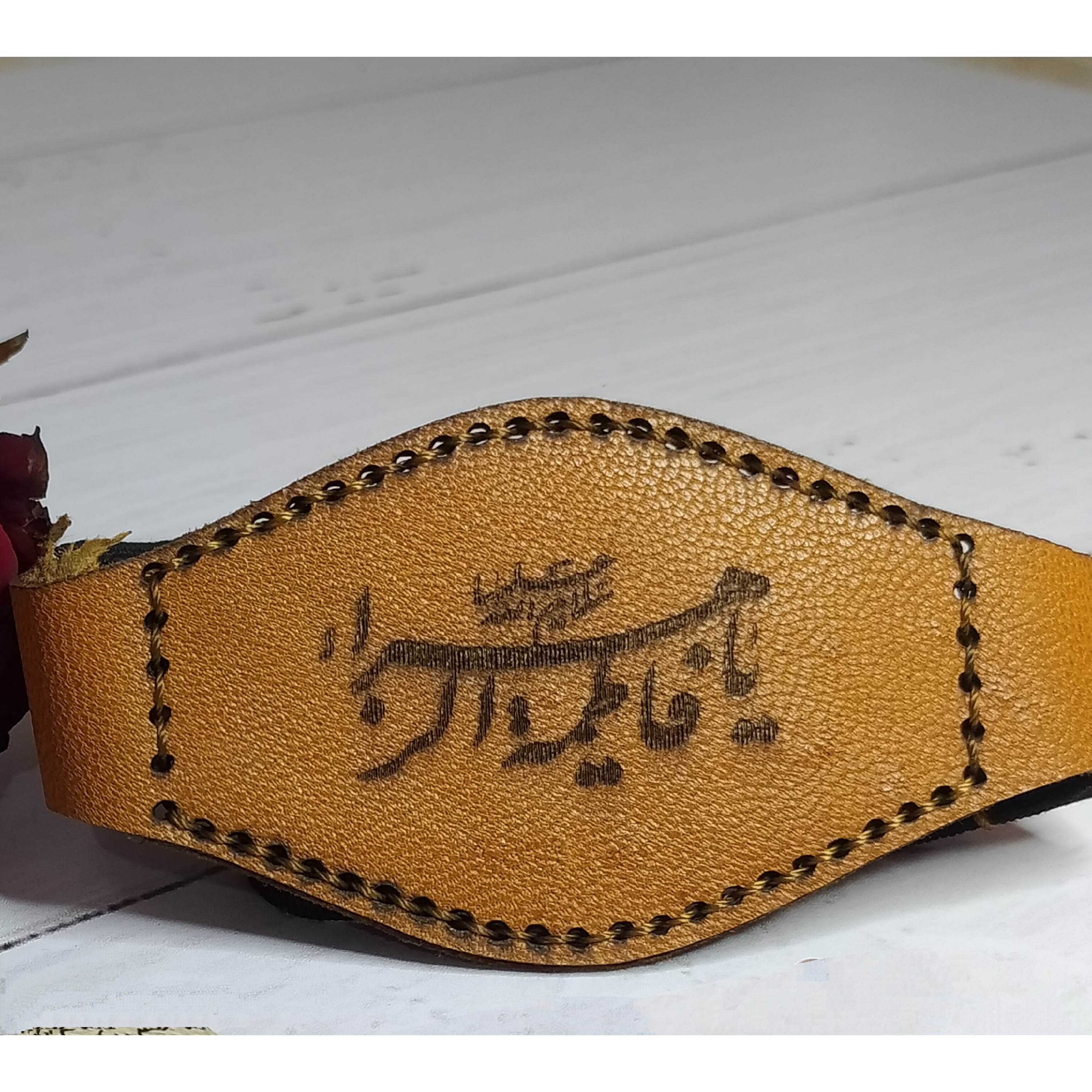 بازوبند جاحرزی  چرم طبیعی((عمده))50عدد به بالا((موجودی اتمام ،در حال شارژ شدن))