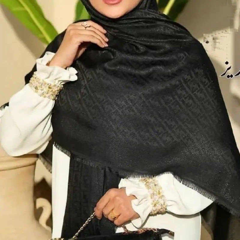 روسری مشکی مجلسی قواره بزرگ