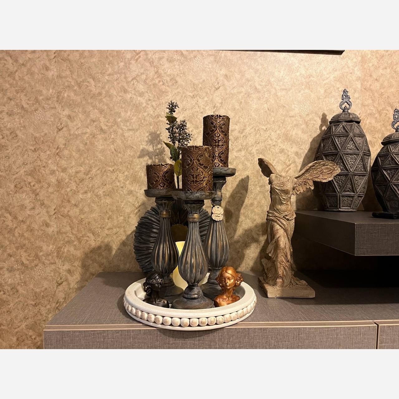 سینی چوبی گرد مهره دار 