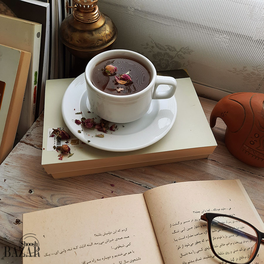 فنجان و نعلبکی چینی هتلی تقدیس رنگ سفید خط دار