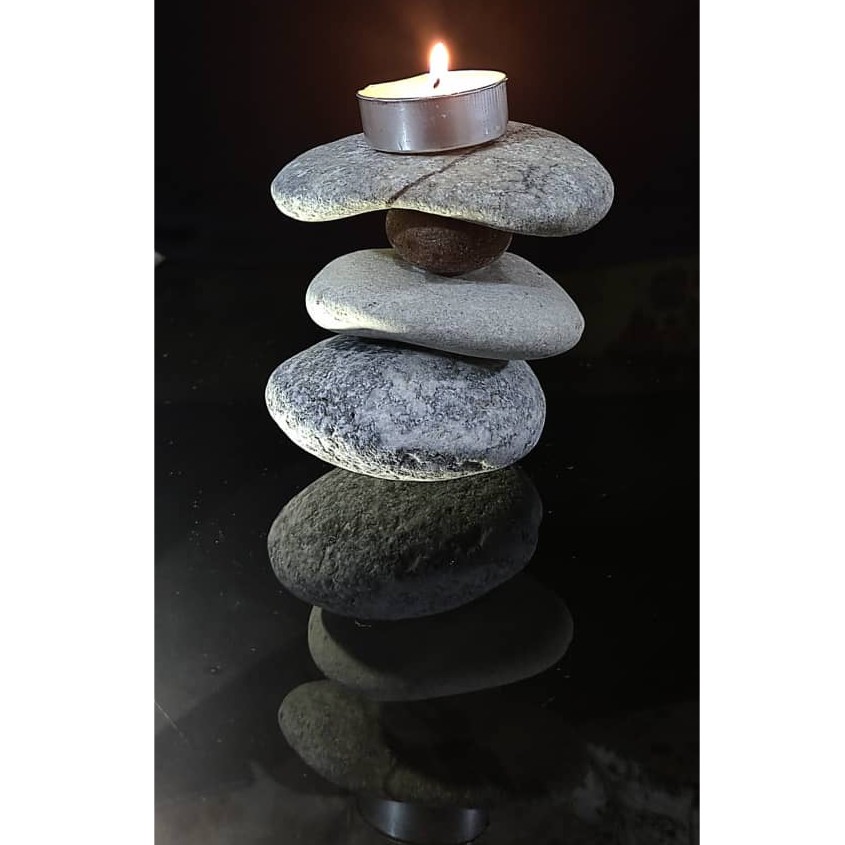 سنگ های تزئینی رودخانه - جهت استفاده در گلدان و باغچه - در رنگ بندی و سایز های متفاوت