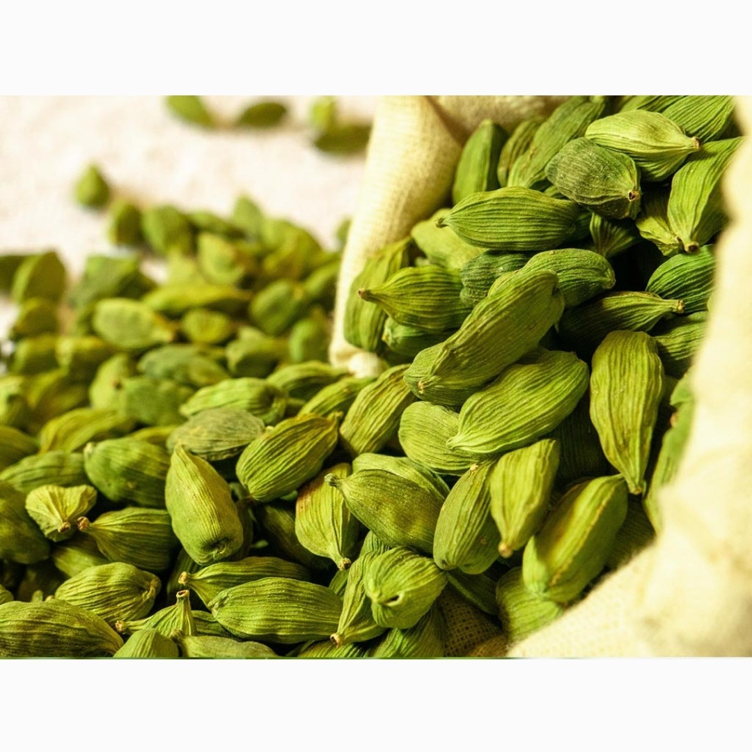 هل 25گرمی برتر اکبر بنفشتضمین کیفیت دانه درشت سبزبسیارمعطر 