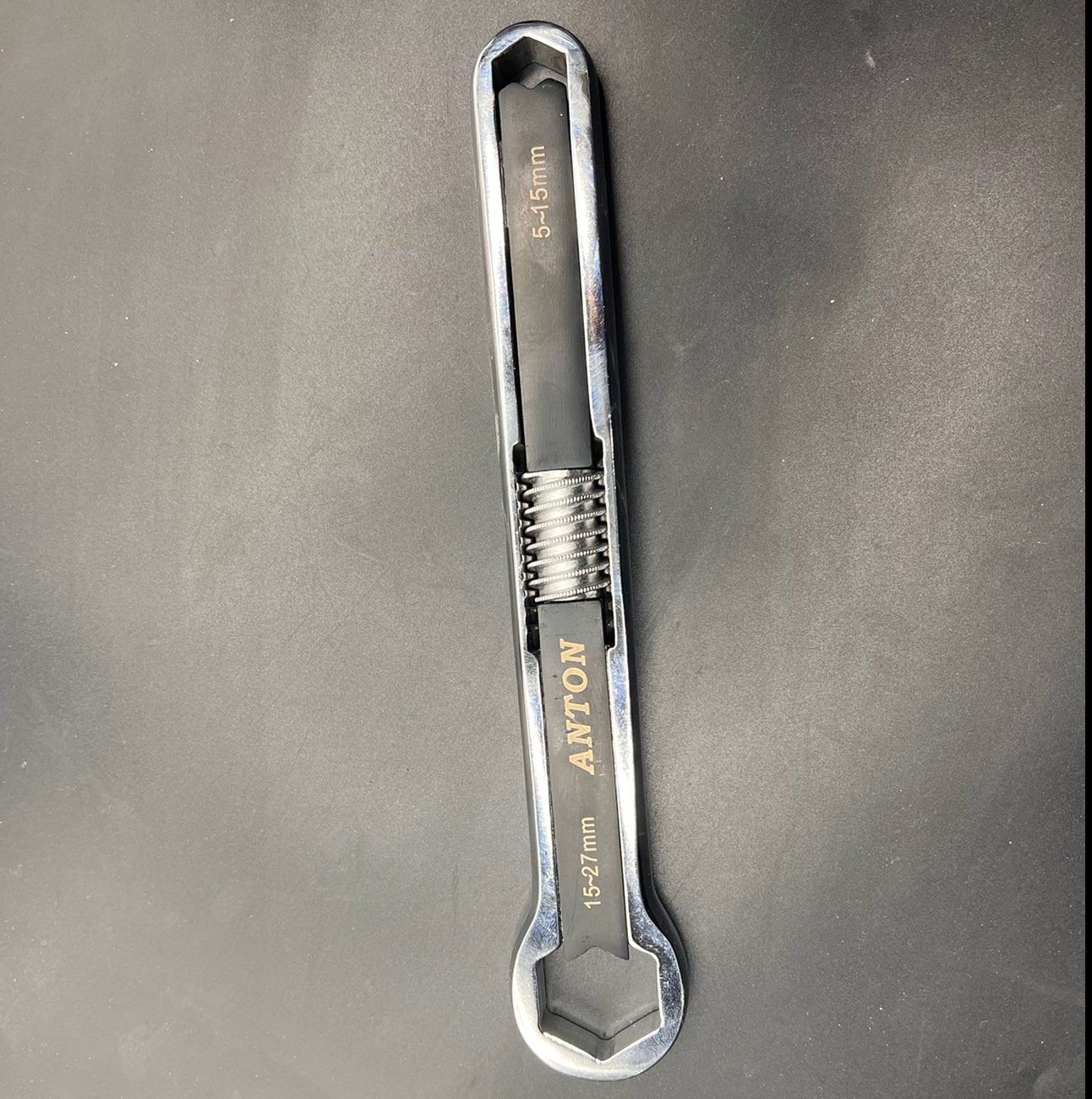 اچار همه کار آنتون 