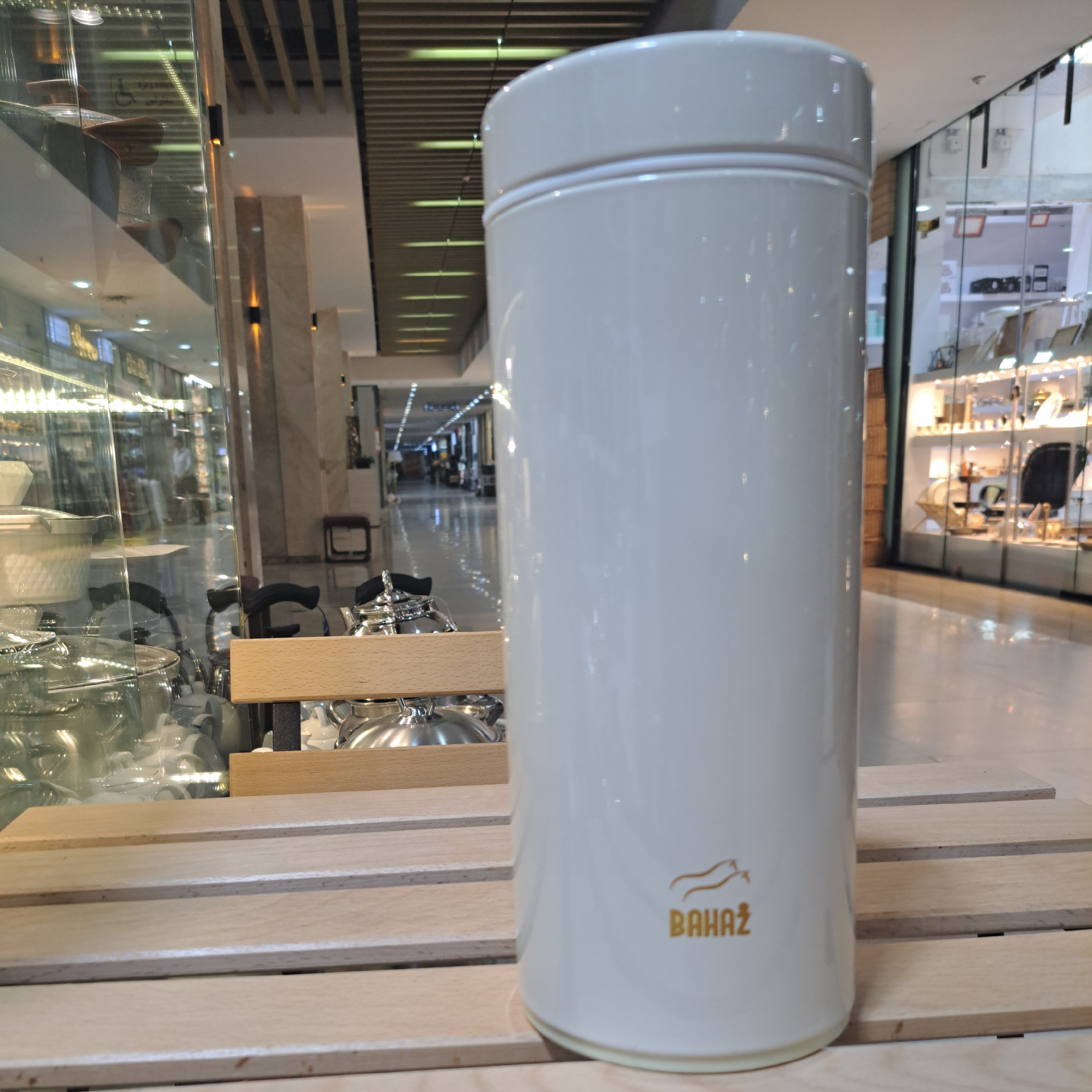  جا ماکارانی رنگ کرم در فلز برند بهاز کالا